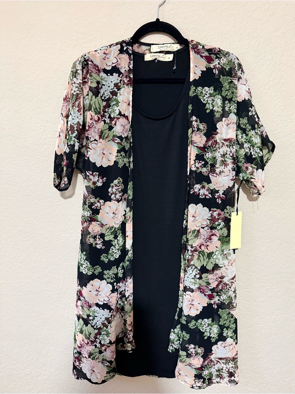 NWT Maternity Dress and Kimono Set Liberty Love